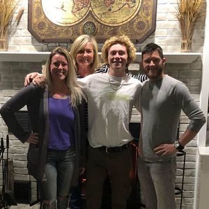 Meet your Posher, Lisa